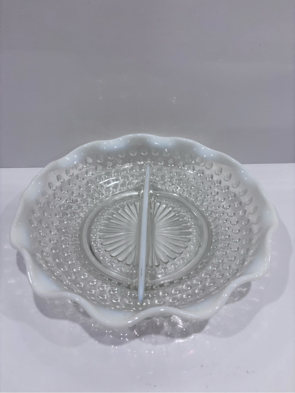 Vintage white milk glass hobnail divided candy relish dish scalloped serving - Picture 2 of 6